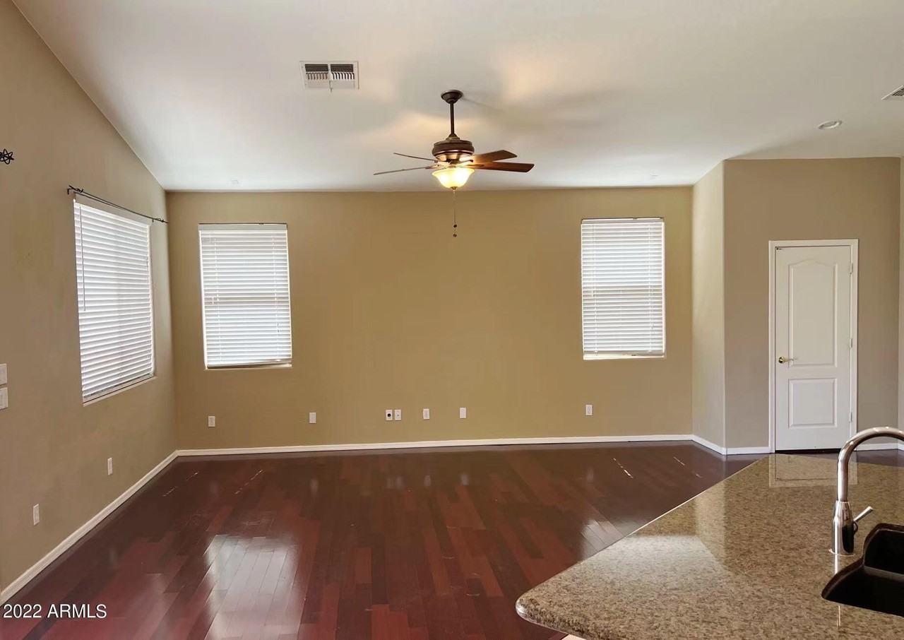 3124 E Sparrow Pl - Photo 4 of 14