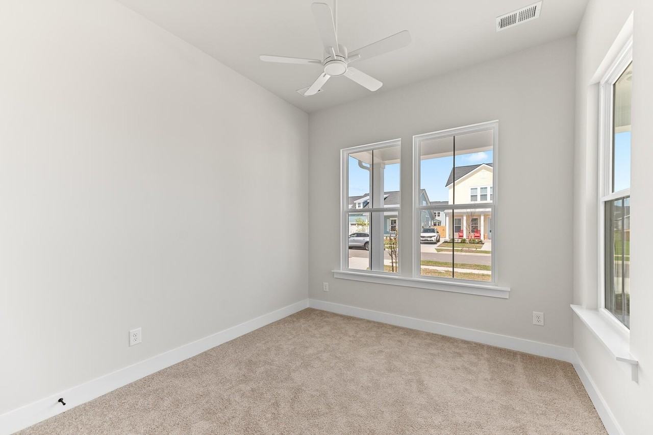 103 Bloomsbury St - Photo 5 of 44