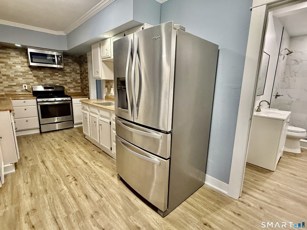 85 Avery St - Photo 5 of 40