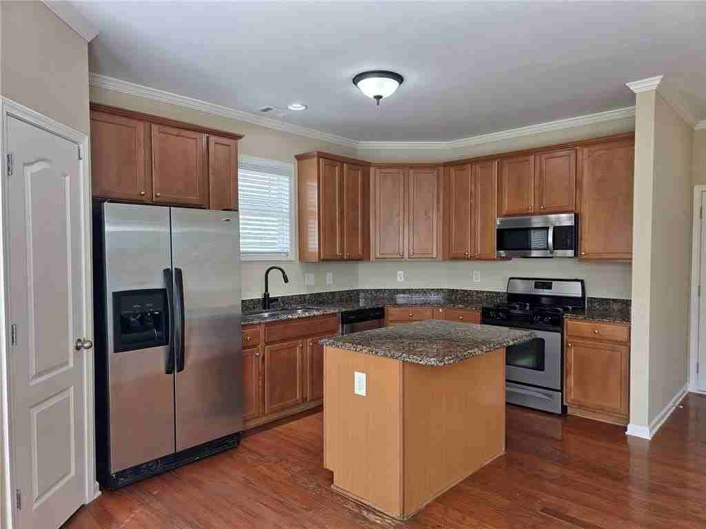 4713 Clarkstone Dr - Photo 2 of 19