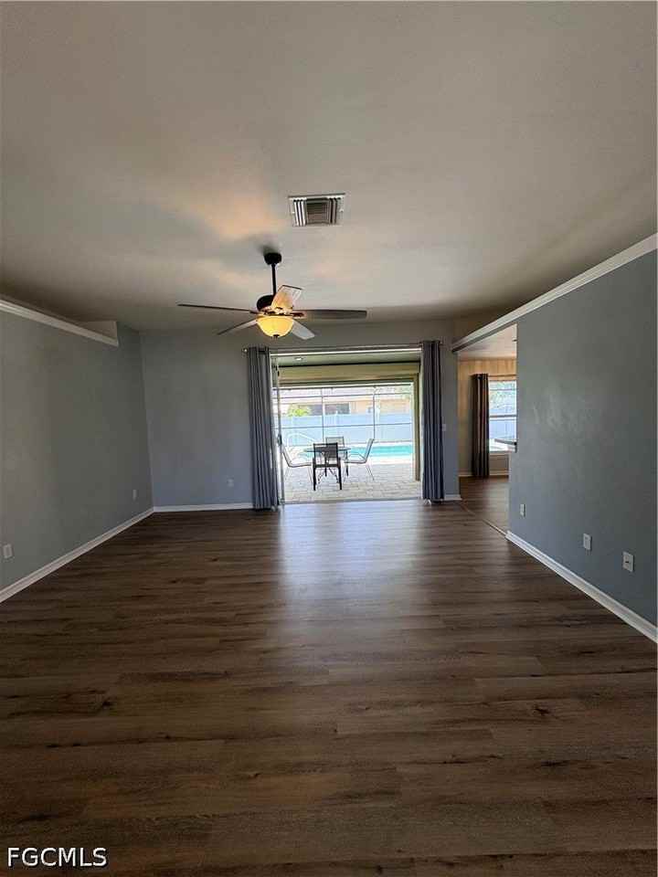 3710 Sw 13th Ave - Photo 7 of 16