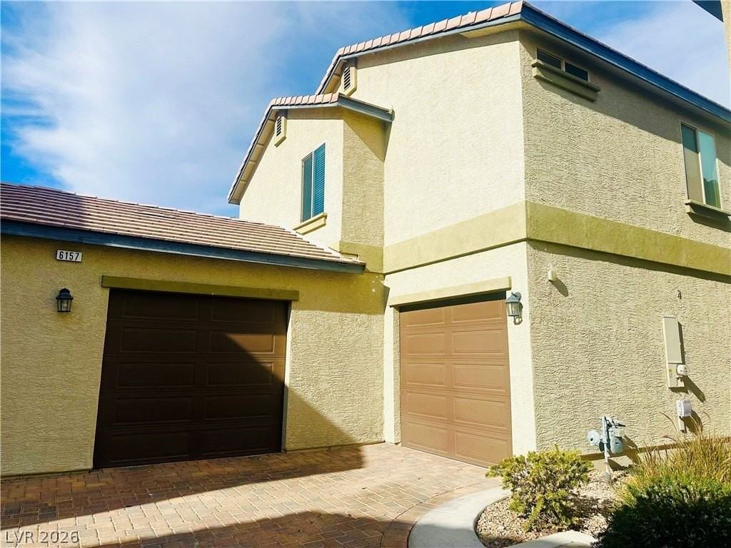 6157 Scarlet Leaf St - Photo 3 of 50