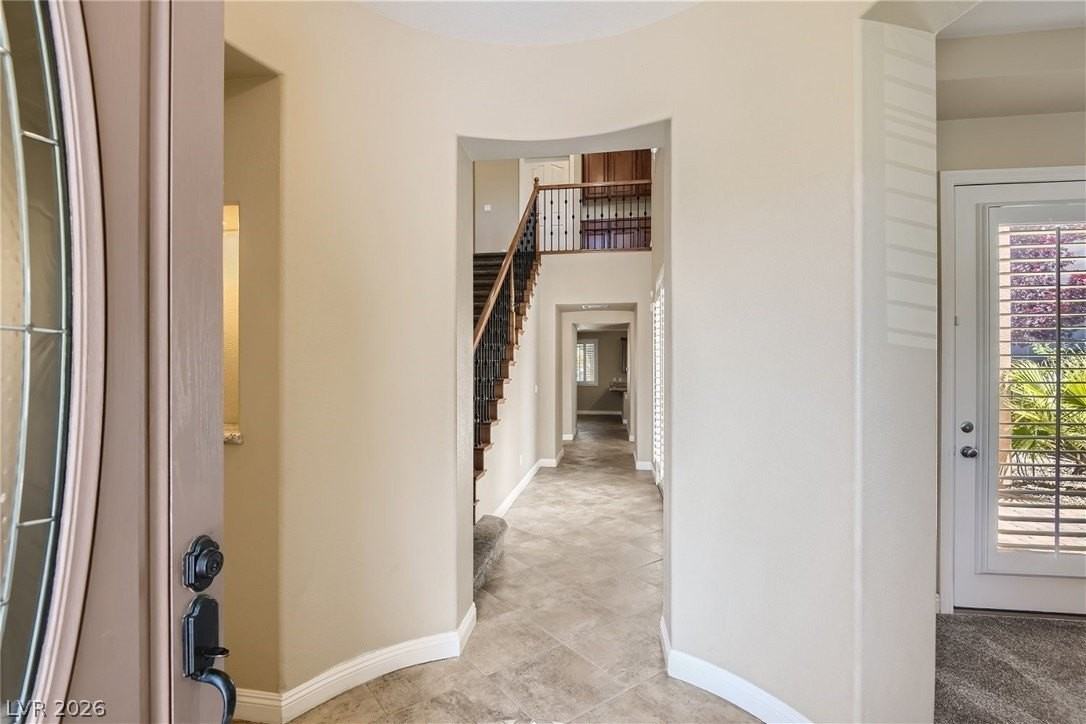 552 Puenta Del Rey St - Photo 6 of 48