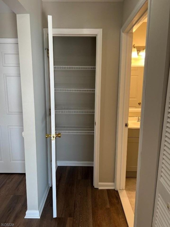 96 Crestview Ln - Photo 5 of 19