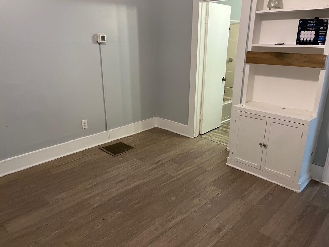 904 Tates Creek Rd - Photo 3 of 14