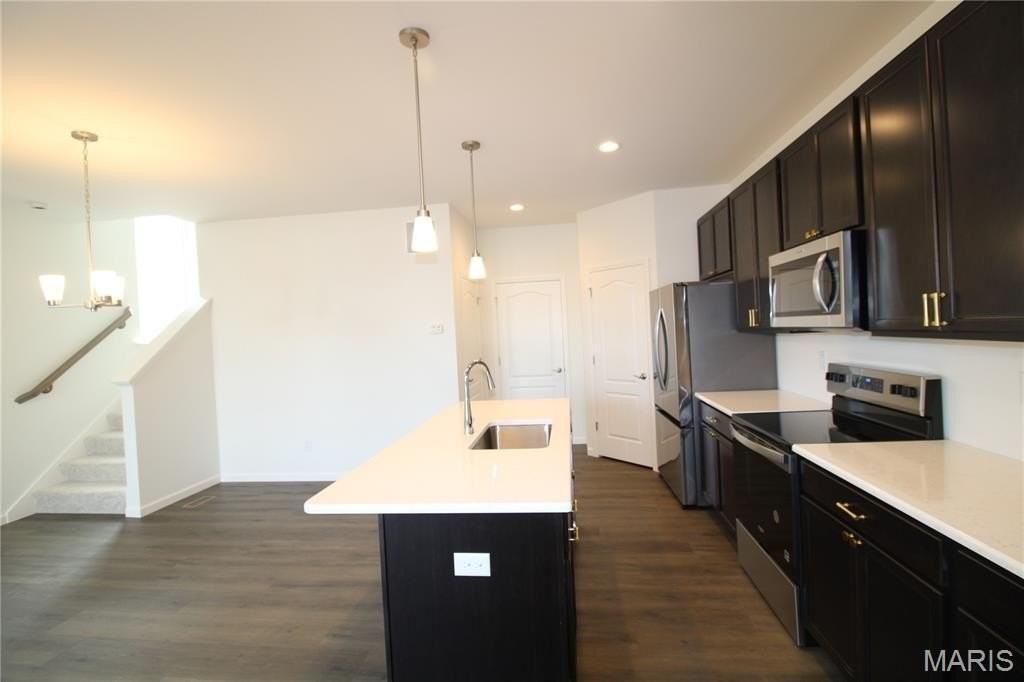 37 Wingtip Ct - Photo 6 of 30