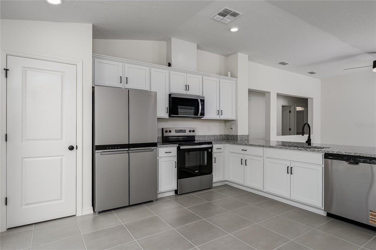 10468 Wet Marsh Cv - Photo 3 of 24