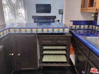 8170 Gould Ave - Photo 5 of 8