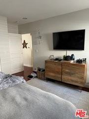 1350 N Stanley Ave - Photo 4 of 7