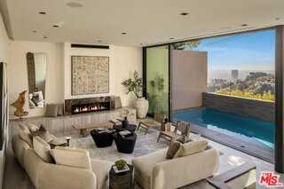 8777 Hollywood Blvd - Photo 3 of 8