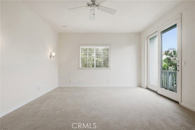 500 3rd St - Photo 3 of 7