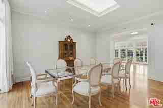 510 Toyopa Dr - Photo 6 of 8