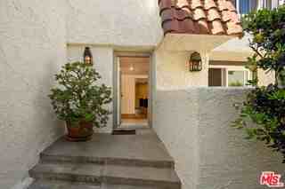 129 Alta Ave #7 - Photo 2 of 8