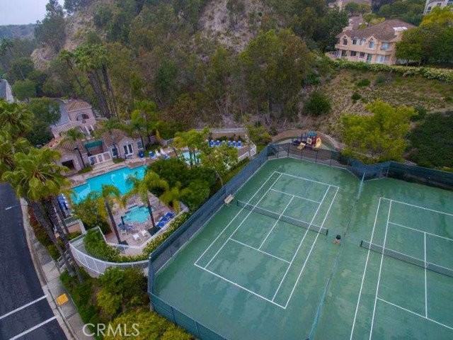 962 Calle Bella - Photo 2 of 3