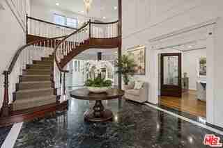 865 Warner Ave - Photo 5 of 8