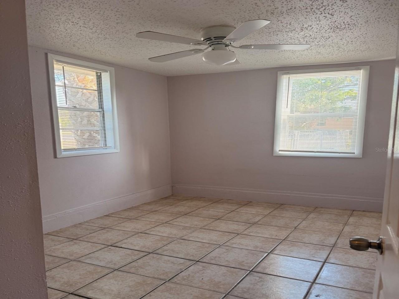 1327 43rd St S - Photo 5 of 10