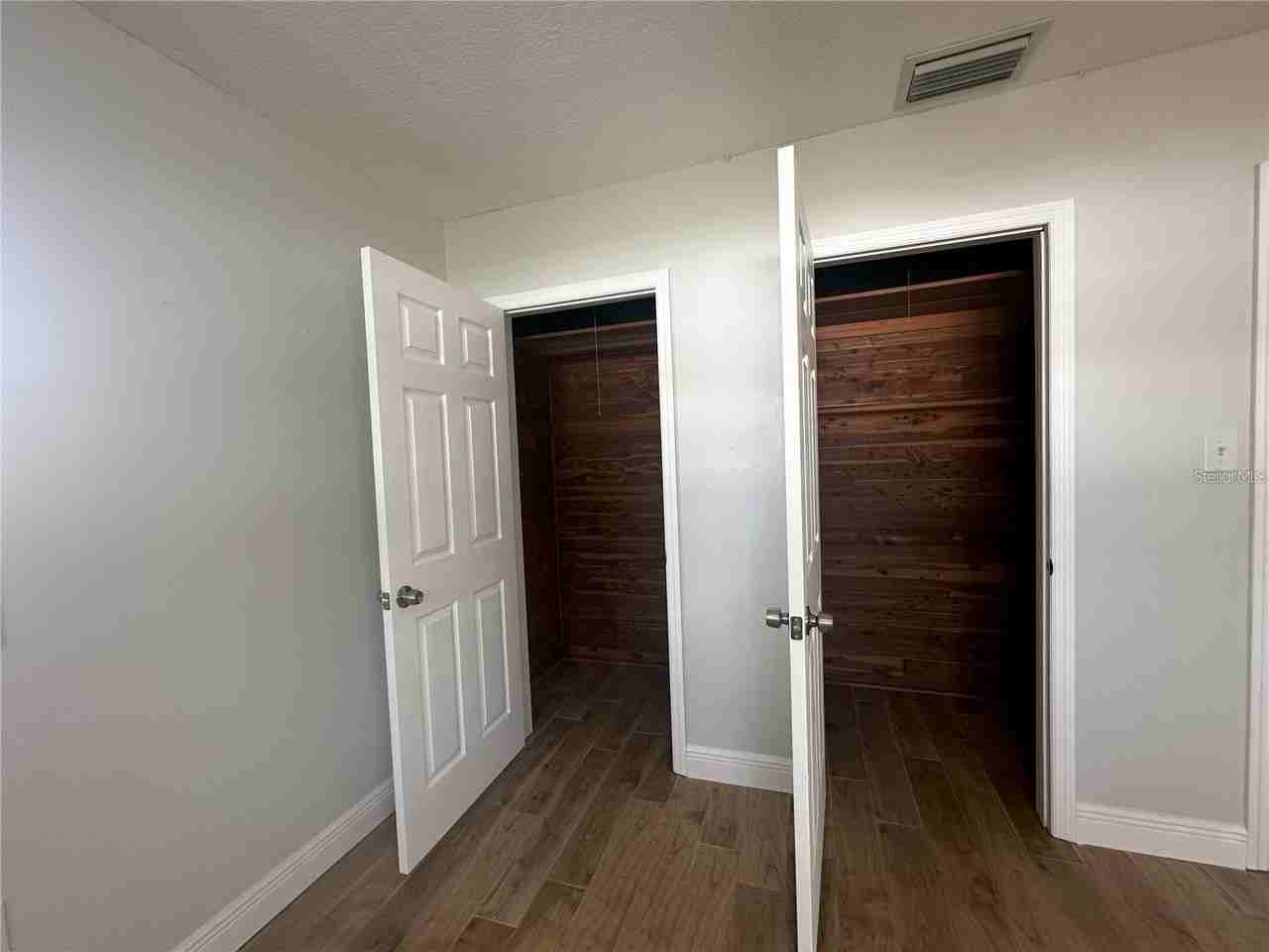 1790 Santa Barbara Dr - Photo 7 of 21