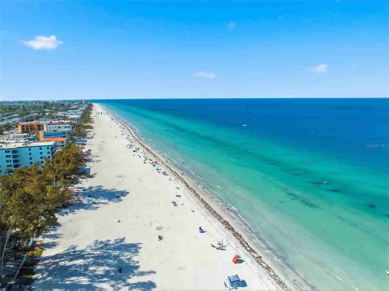 2516 Coral Ct - Photo 6 of 50