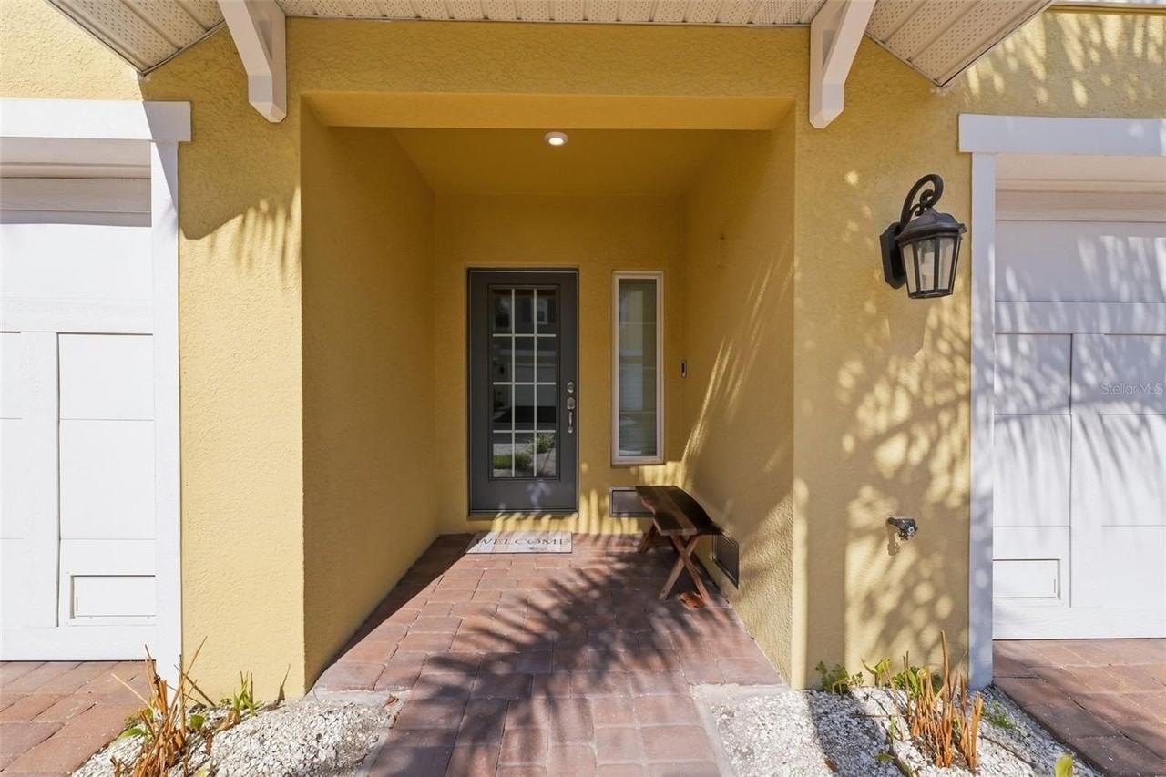 2516 Coral Ct - Photo 7 of 50