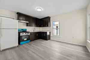 featured image of 11 Lafayette Pl Unit 2