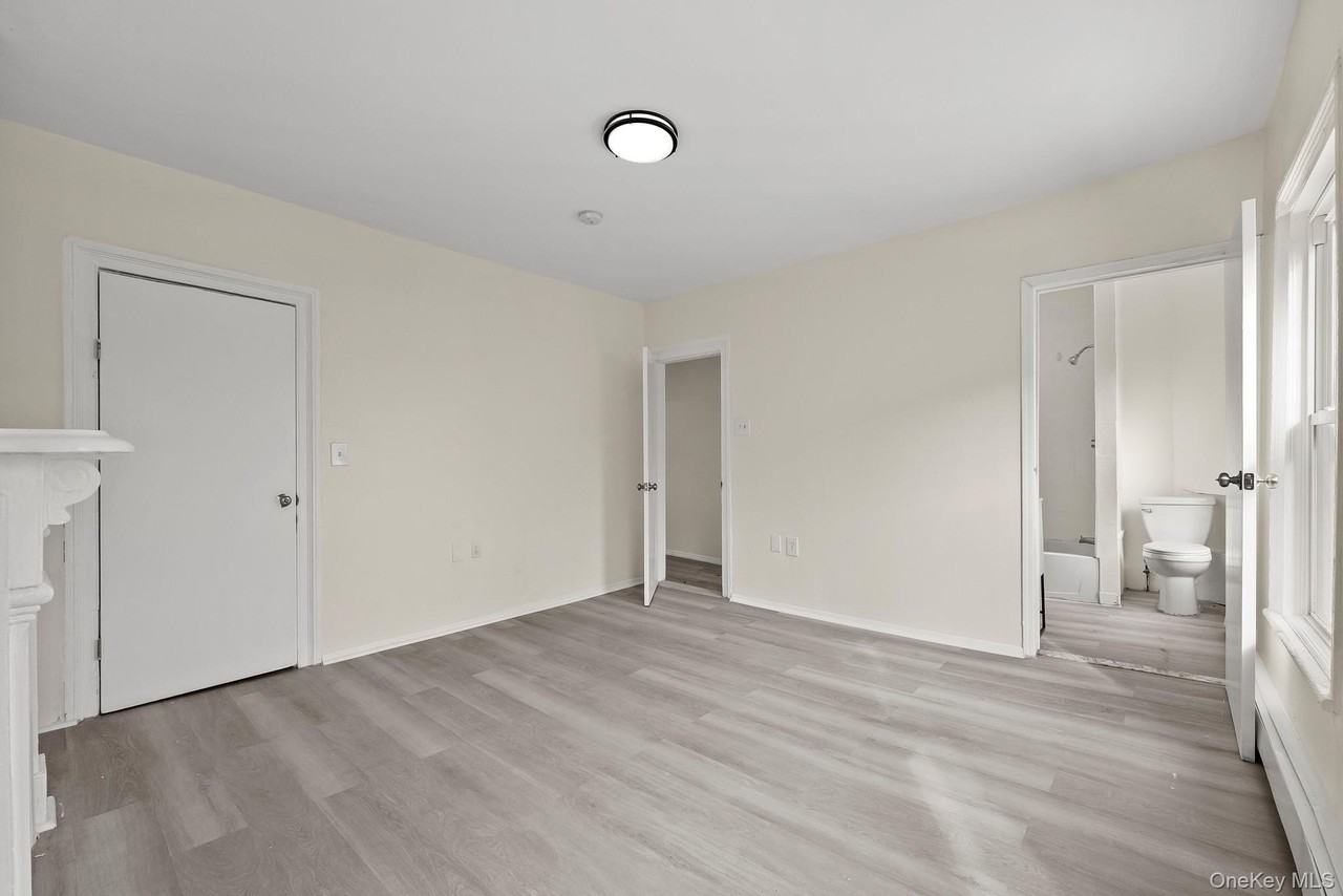 11 Lafayette Pl #2 - Photo 6 of 9