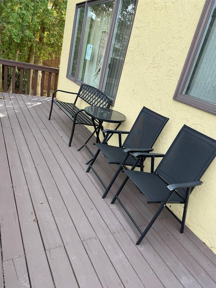 504 Broadway - Photo 2 of 13