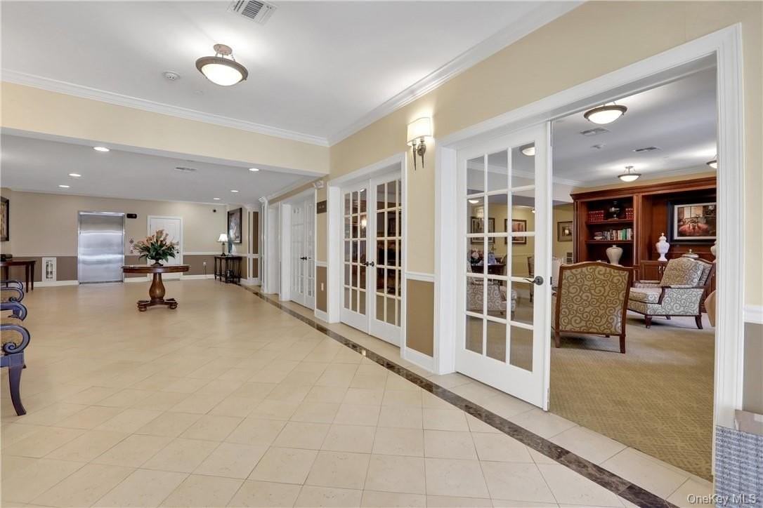 75 Quaker Ave #316 - Photo 7 of 18