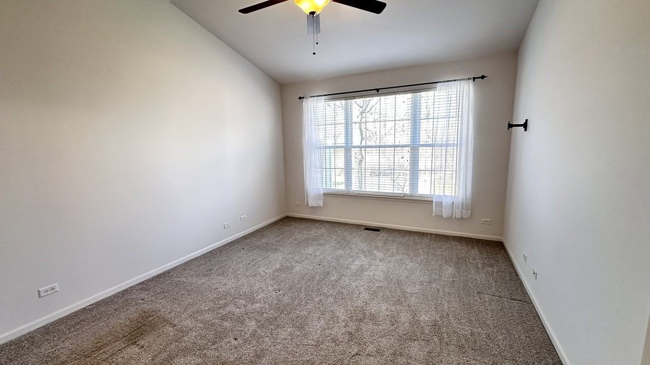 1535 Reserve Ln Unit 1535 - Photo 5 of 10