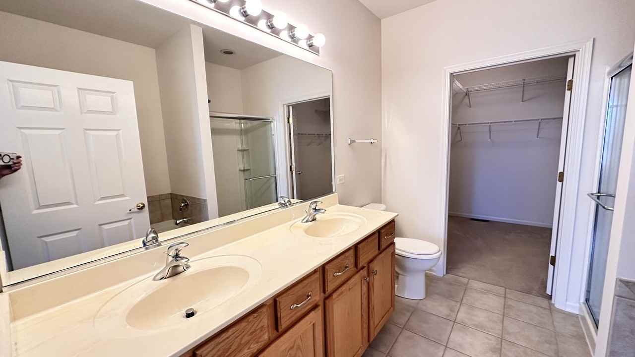 1535 Reserve Ln Unit 1535 - Photo 7 of 10