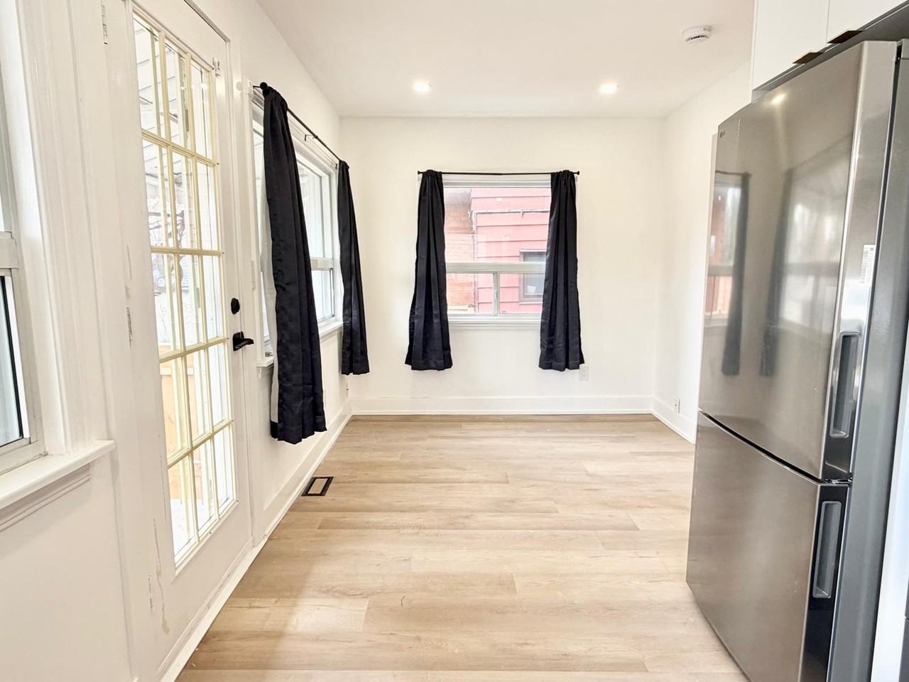 425 Whitmore Avenue - Photo 7 of 19