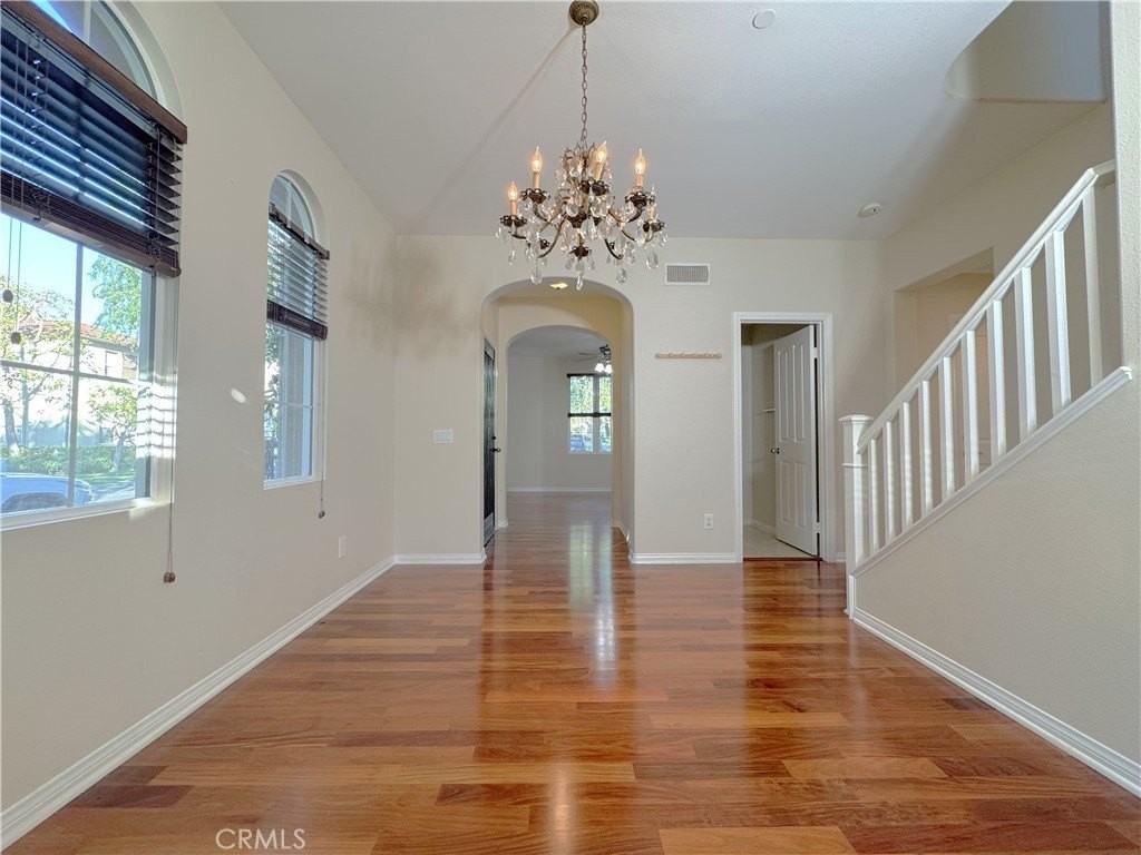 38 Gardenpath - Photo 5 of 50