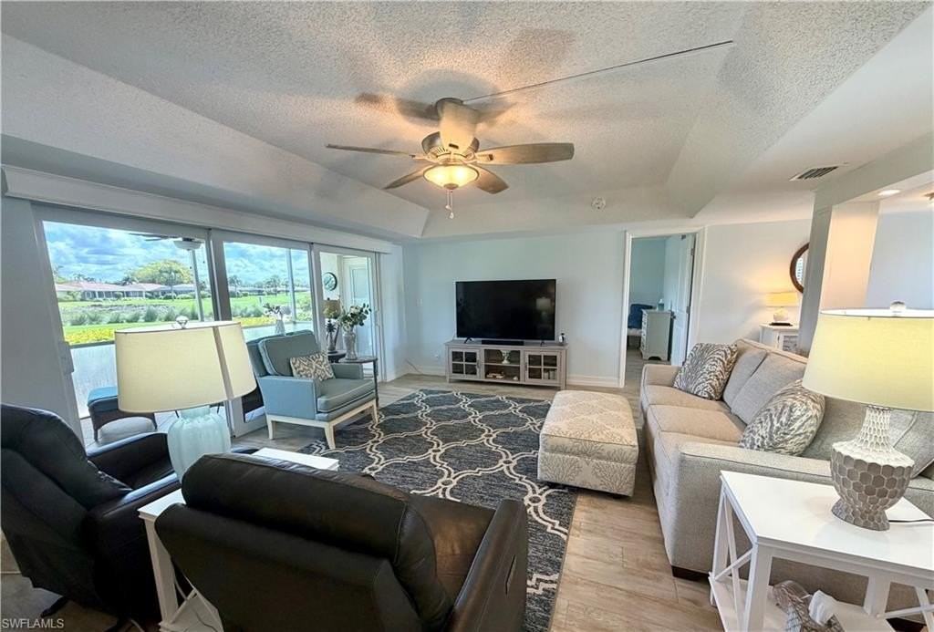 105 Penny Ln Apt 5 - Photo 6 of 15