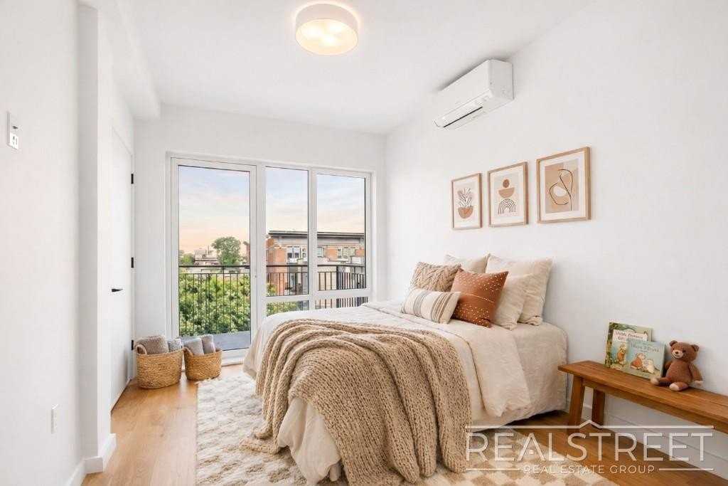 105 Rogers Ave #6A - Photo 7 of 20