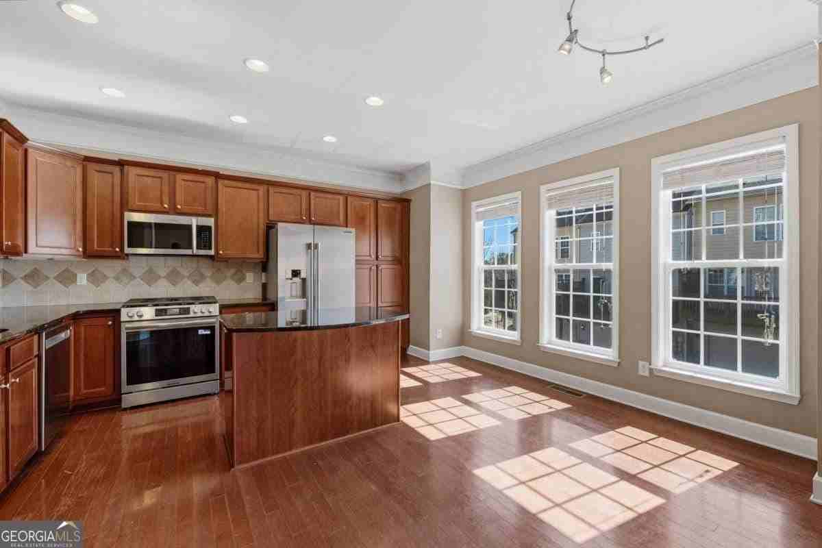 2117 Wylmoor Way Se - Photo 7 of 37