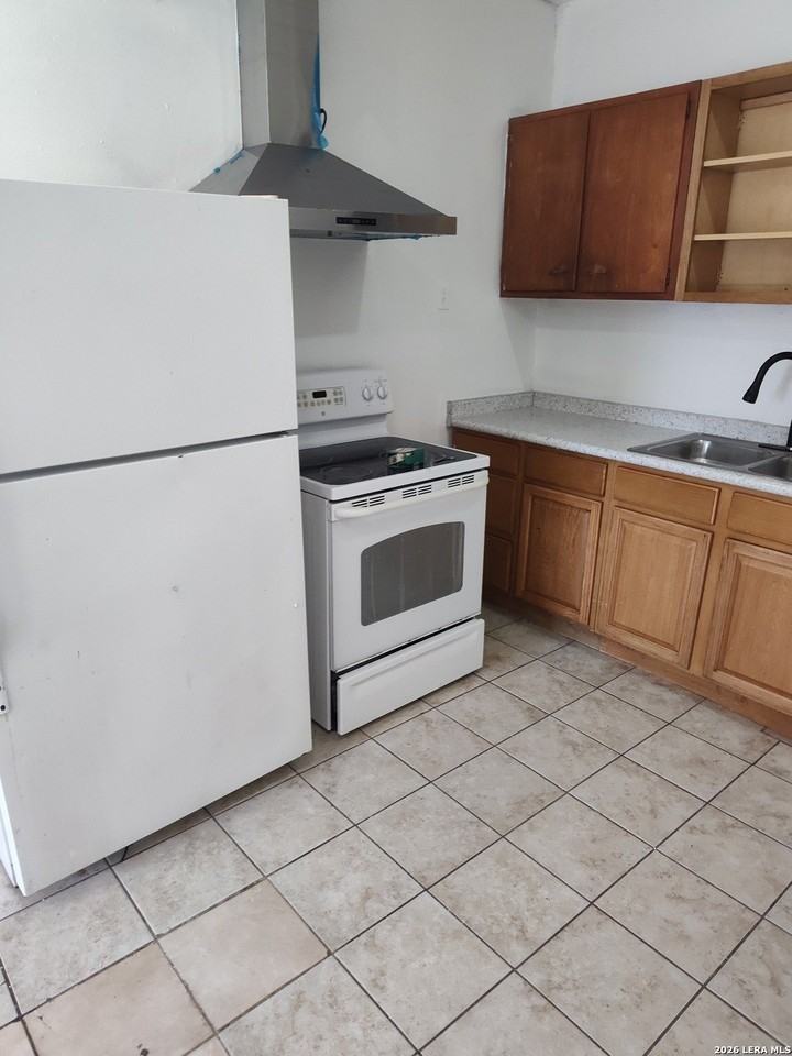 620 Linden Ave Unit 2 #3 - Photo 4 of 6