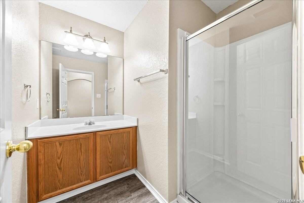 5430 Tomas Cir - Photo 5 of 18