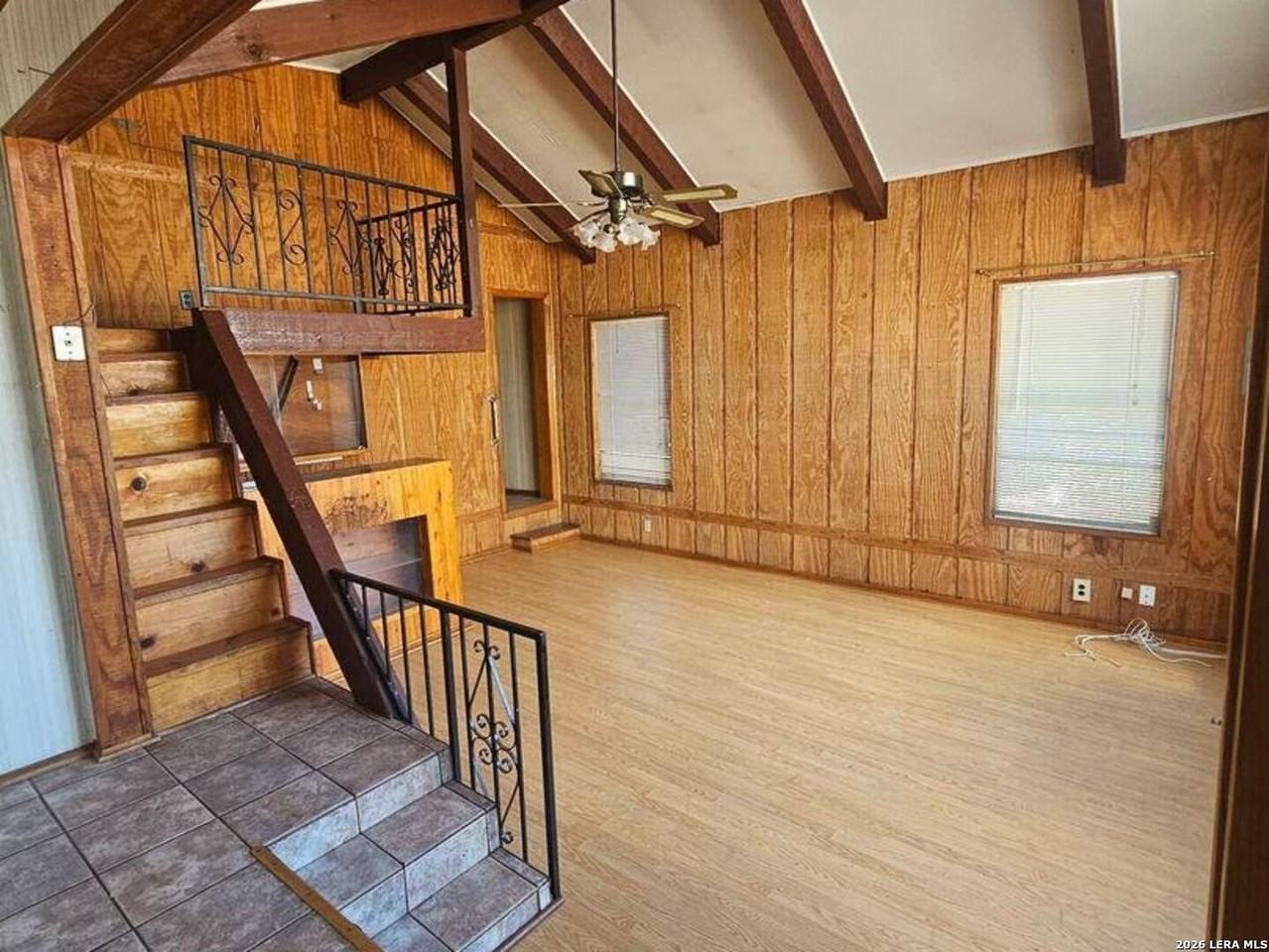 118 W Vestal Pl - Photo 7 of 9