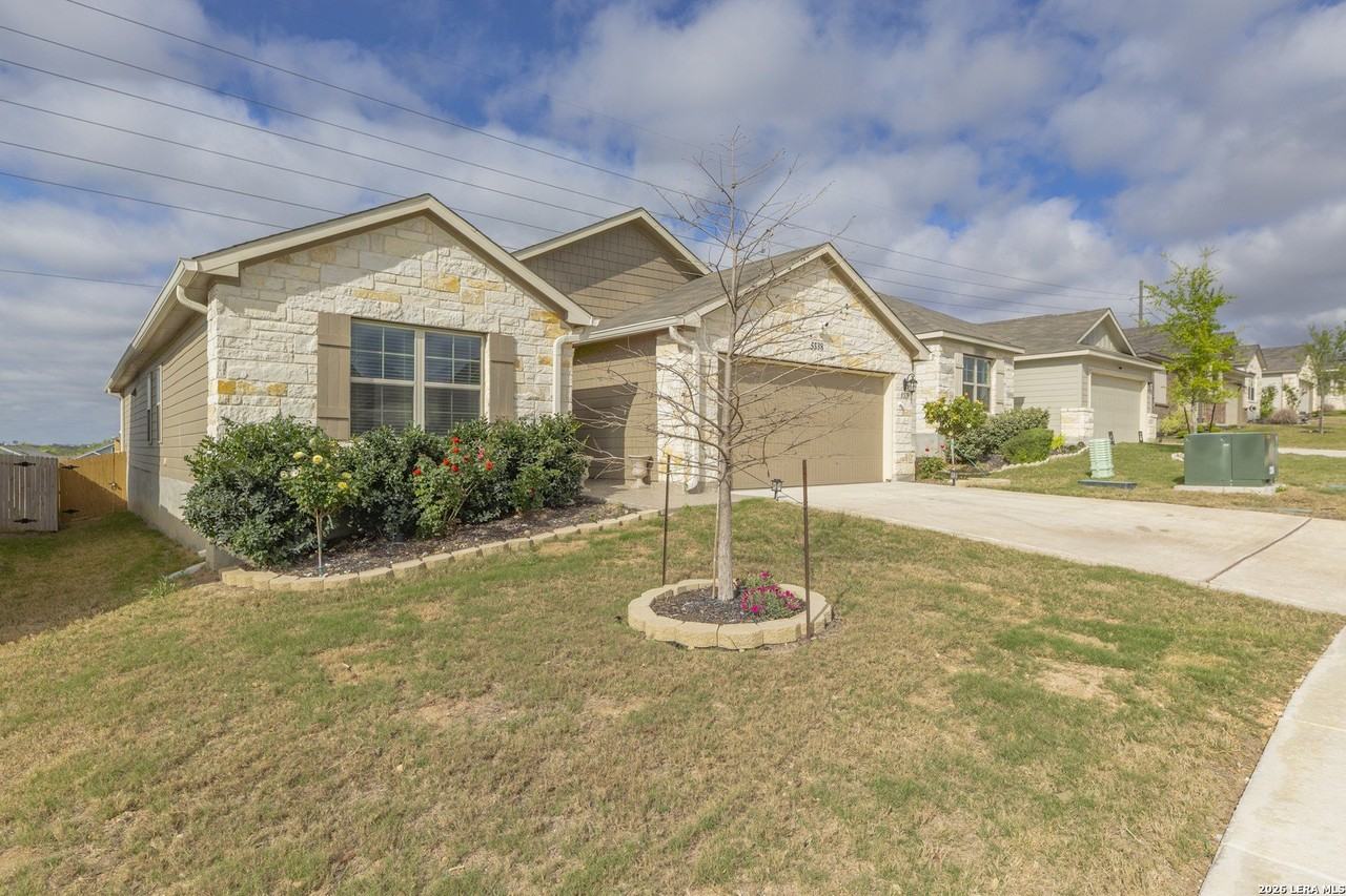 5538 Jade Vly - Photo 2 of 25