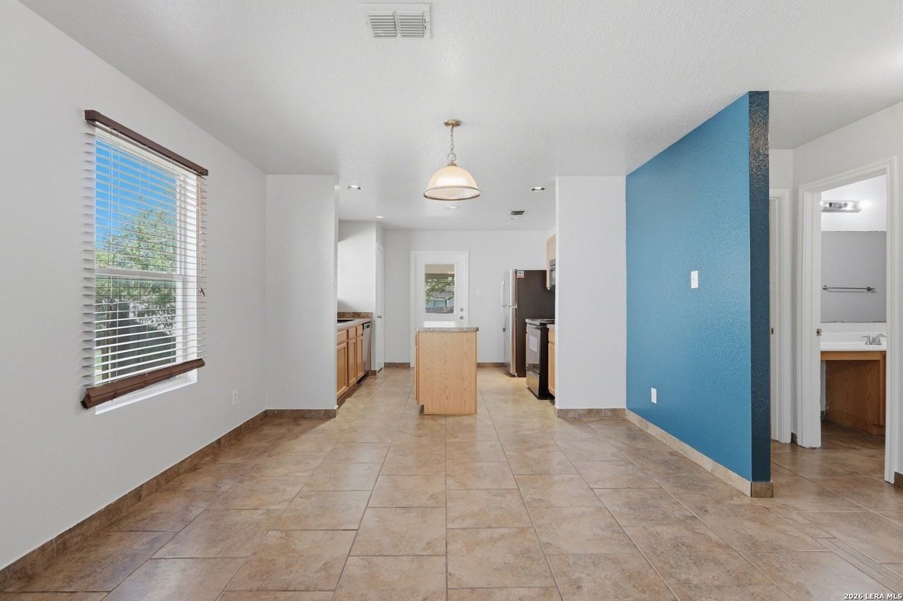 4415 Wrangler Run - Photo 4 of 21