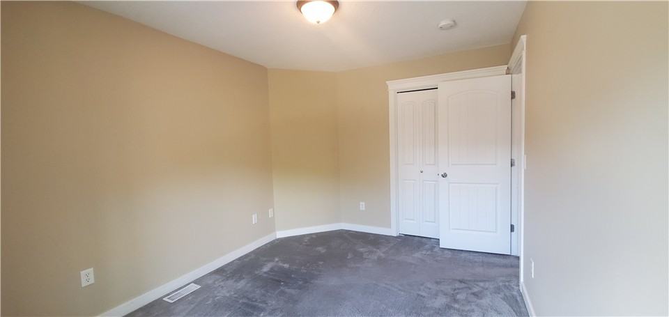 1146 E St - Photo 6 of 35