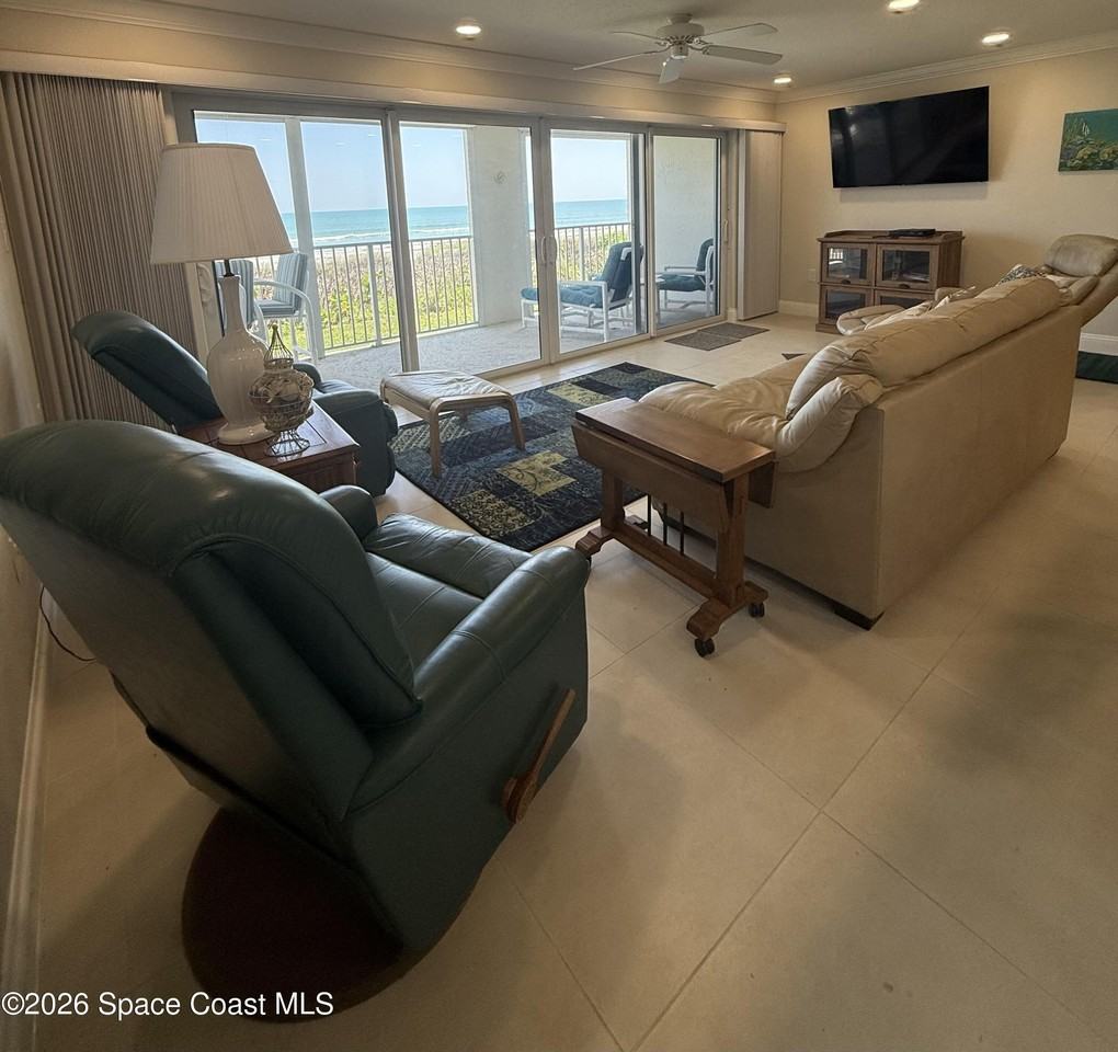 1905 Atlantic St Apt 312 - Photo 4 of 5