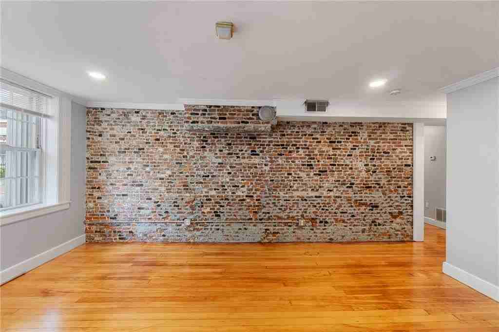 71 Benefit St Apt 1 - Photo 4 of 19