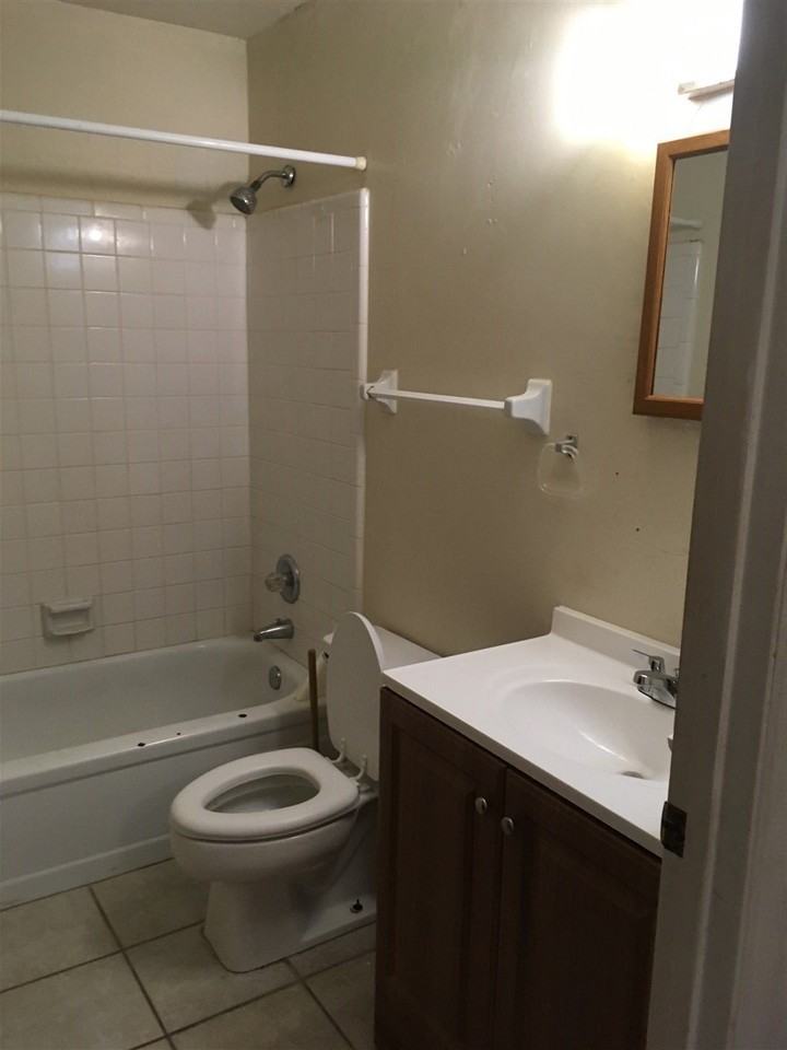 2007 Bradford Ct - Photo 6 of 8