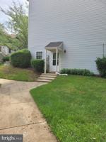 featured image of 11425 Honeysuckle Ct #3-1