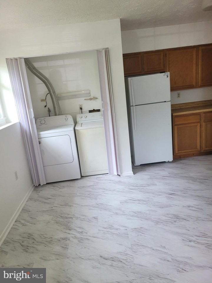 11425 Honeysuckle Ct Unit 3-1 - Photo 3 of 14