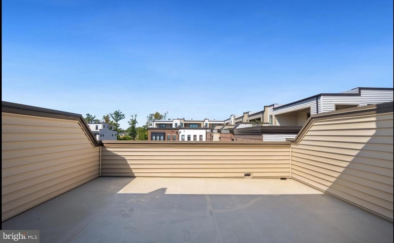 22143 Penelope Heights Ter - Photo 6 of 43