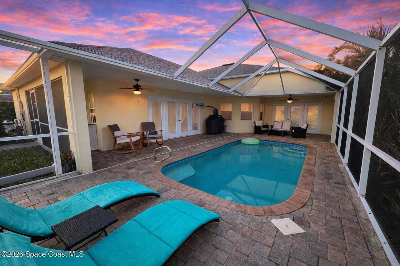 2147 Auburn Lakes Dr #1 - Photo 7 of 10