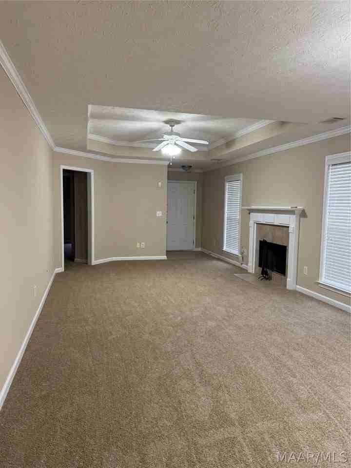 8213 Dison Dr - Photo 2 of 17
