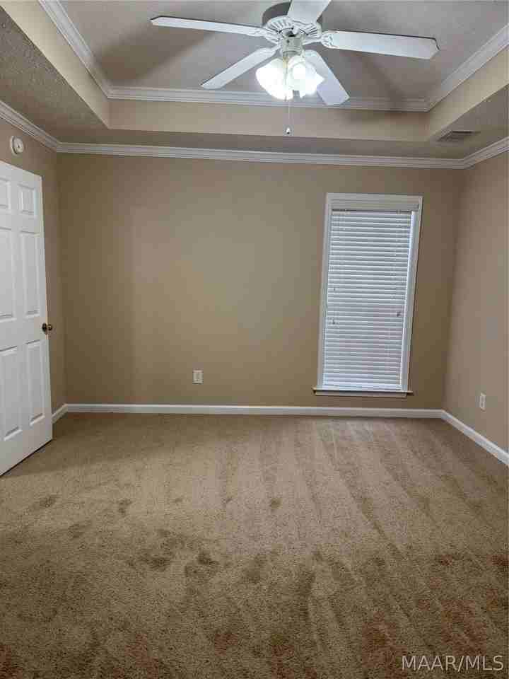 8213 Dison Dr - Photo 5 of 17