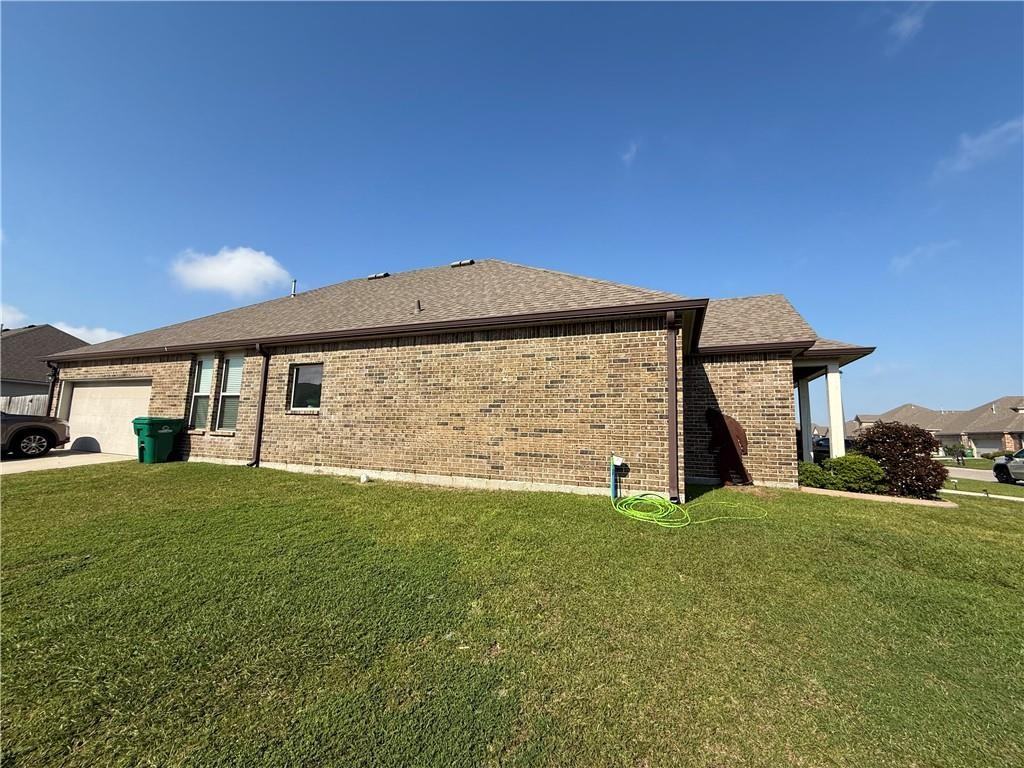 289 Grand Isle Ct - Photo 4 of 23